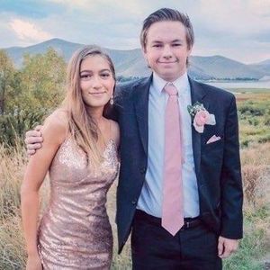 Meet your Posher, Scarleth